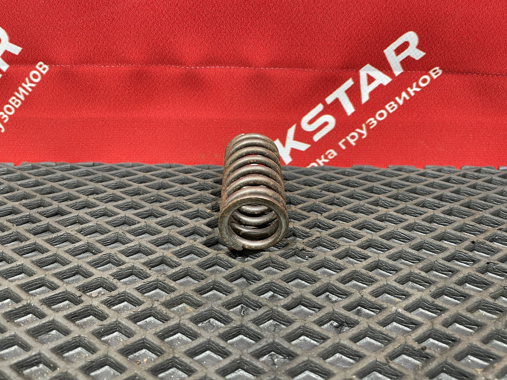 Пружина клапана впускного