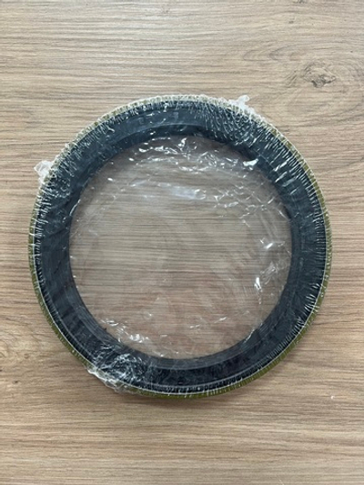 Сальник бортовой ступицы 904/50033, 904/M6779 Spare Parts