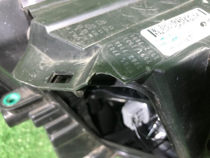 Фара левая Citroen SpaceTourer (2016-н.в.) ксенон (В пленке)