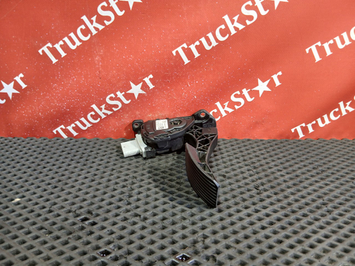 Педаль газа электронная