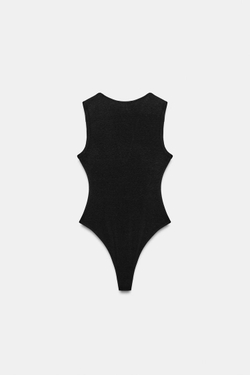 ZARA БОДИ ПРИТАЛЕННОЕ С V-ОБРАЗНЫМ ВЫРЕЗОМ, ЧЕРНЫЙ