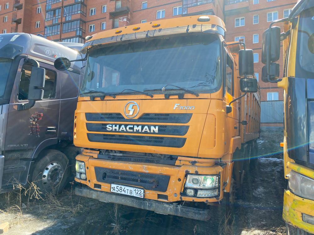 Shacman (Shaanxi) SX* 8x4 Самосвал SX3318DT366 (Дизельный, 11,6 л, 369 л.с., МТ)