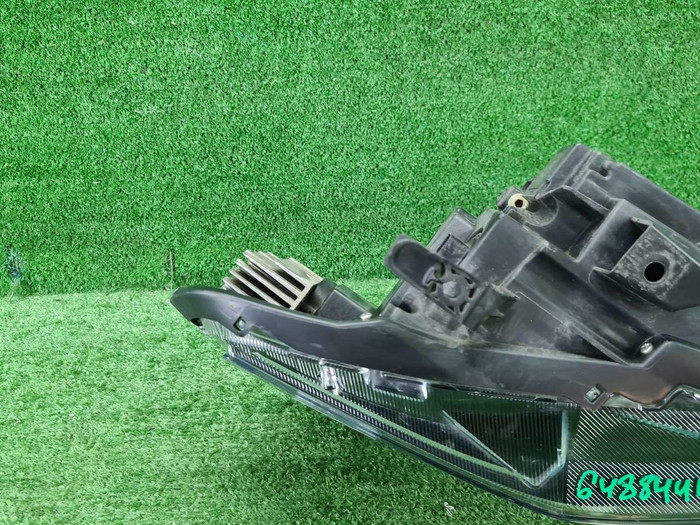 Фара правая Haval F7 (2018-2024) LED