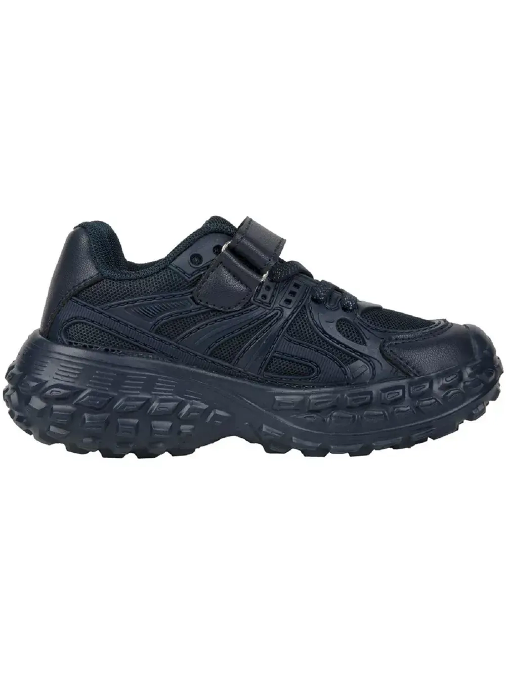 Кроссовки для школы легкие.