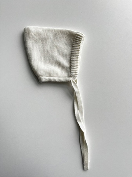 6197-02 Чепчик вязаный (экрю)