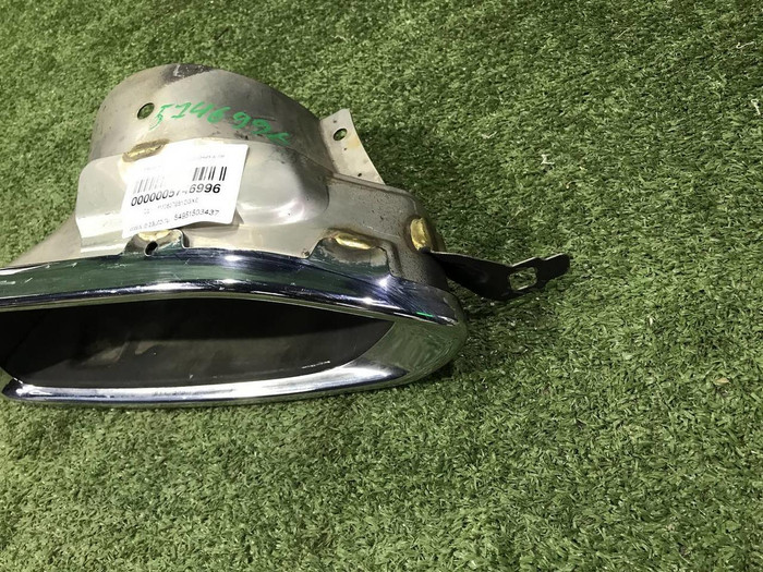 Насадка глушителя правая BMW 7er G11 G12 (2015-2019)