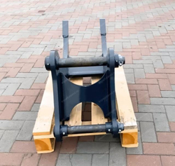 Корчеватель на Экскаватор-погрузчик John Deere