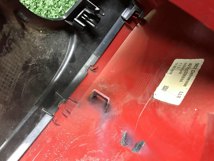 Крышка зеркала правая Porsche Cayman 982 (16-нв)