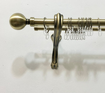 Карниз кованый консольный Шар d25/16 мм двухрядный, цвет бронза