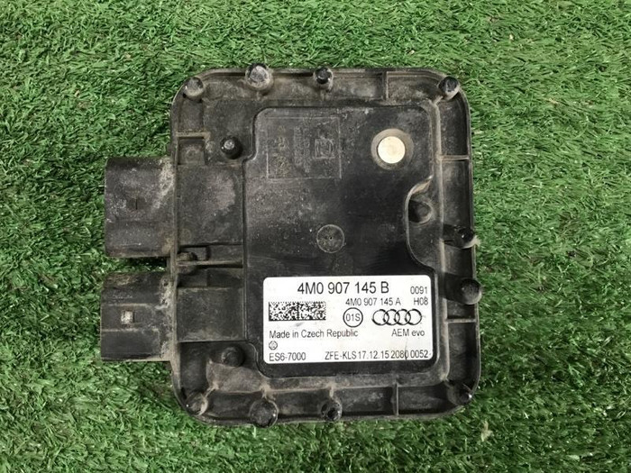 Блок управления пневмоподвески Audi Q7 2 (2015-н.в.)