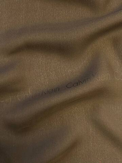 Шелк Calvin Klein коричневый с лого