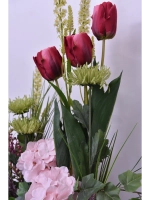 Напольная композиция из искусственных растений и цветов