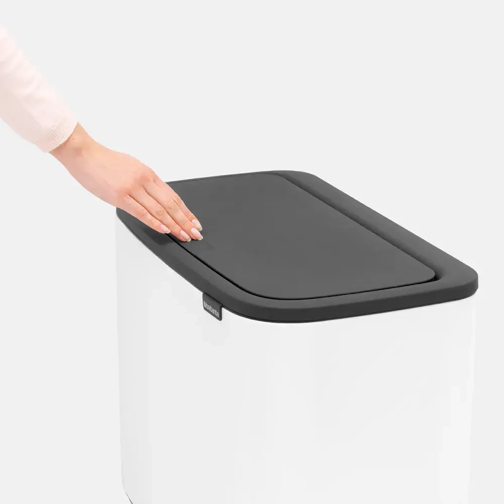 Brabantia Контейнер для мусора Bo Touch 3x11 л белый