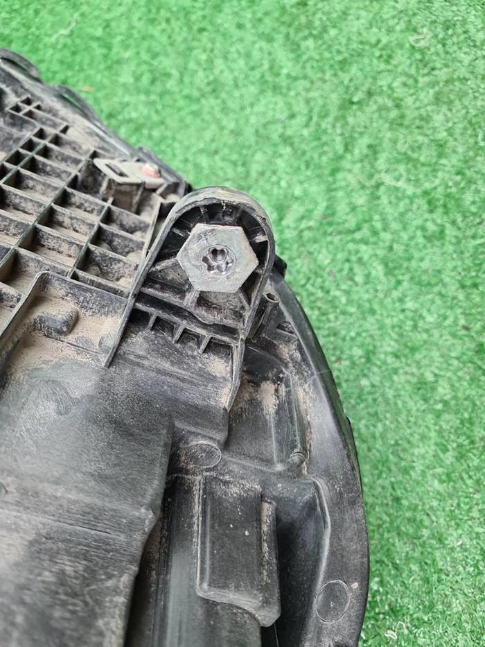 Фара левая Mercedes GLE V167 (2018-2024) LED