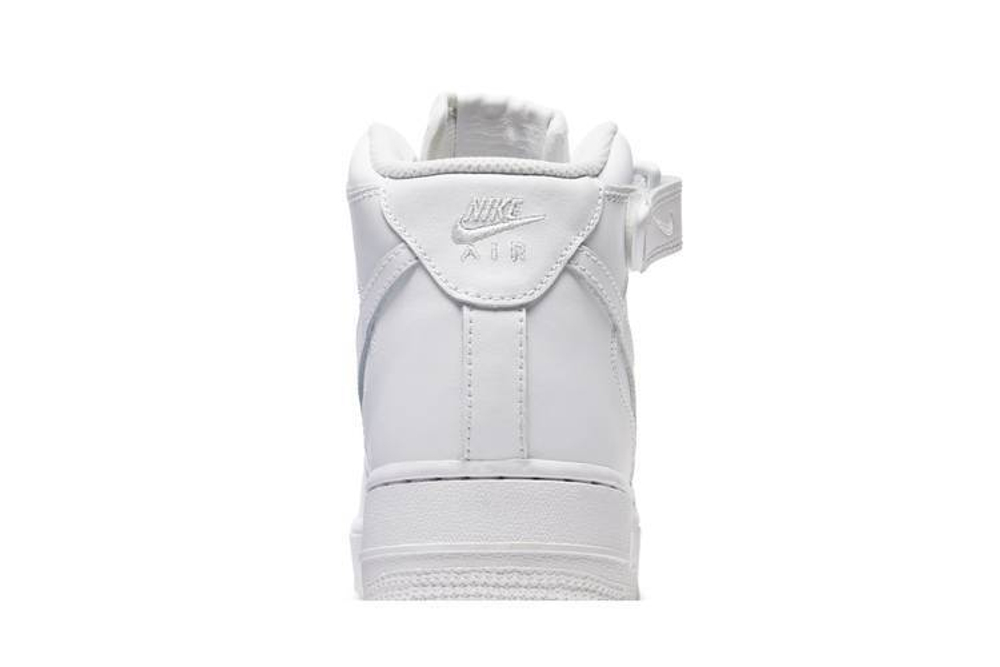 Кроссовки Nike Air Force 1 07 (Женская размерная сетка)