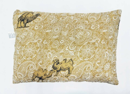 Подушка верблюжья шерсть Camel