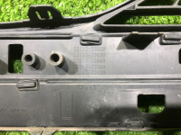 Решетка переднего бампера Toyota Camry xv70 17-21