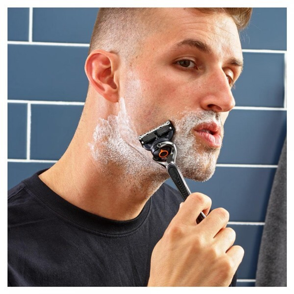 Бритвенный станок Gillette Fusion5 ProGlide с 1 сменной кассетой