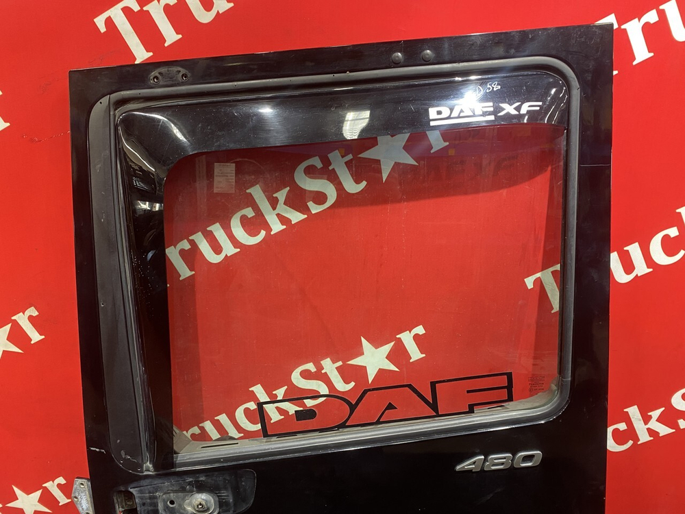 Дверь левая в сборе 2019г.