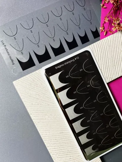 Пластина для стемпинга Enigmanic Stamping №012