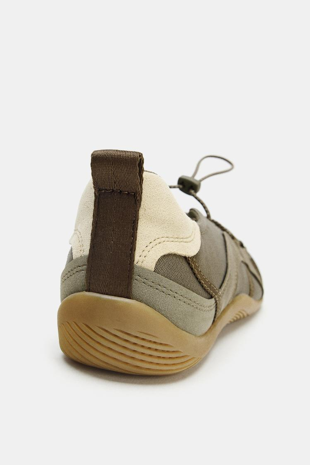 ZARA СПОРТИВНЫЕ БАЛЕТКИ С ЭЛАСТИЧНЫМИ РЕМЕШКАМИ, ЗЕЛЕНЫЙ