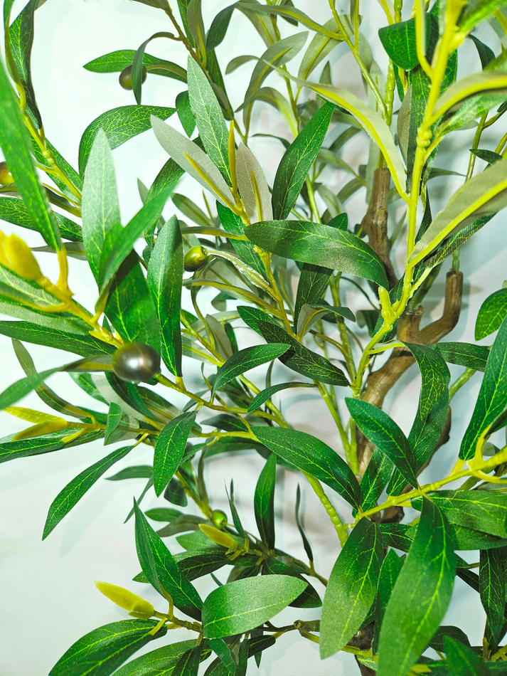 Искусственное растение Олива 120см в кашпо