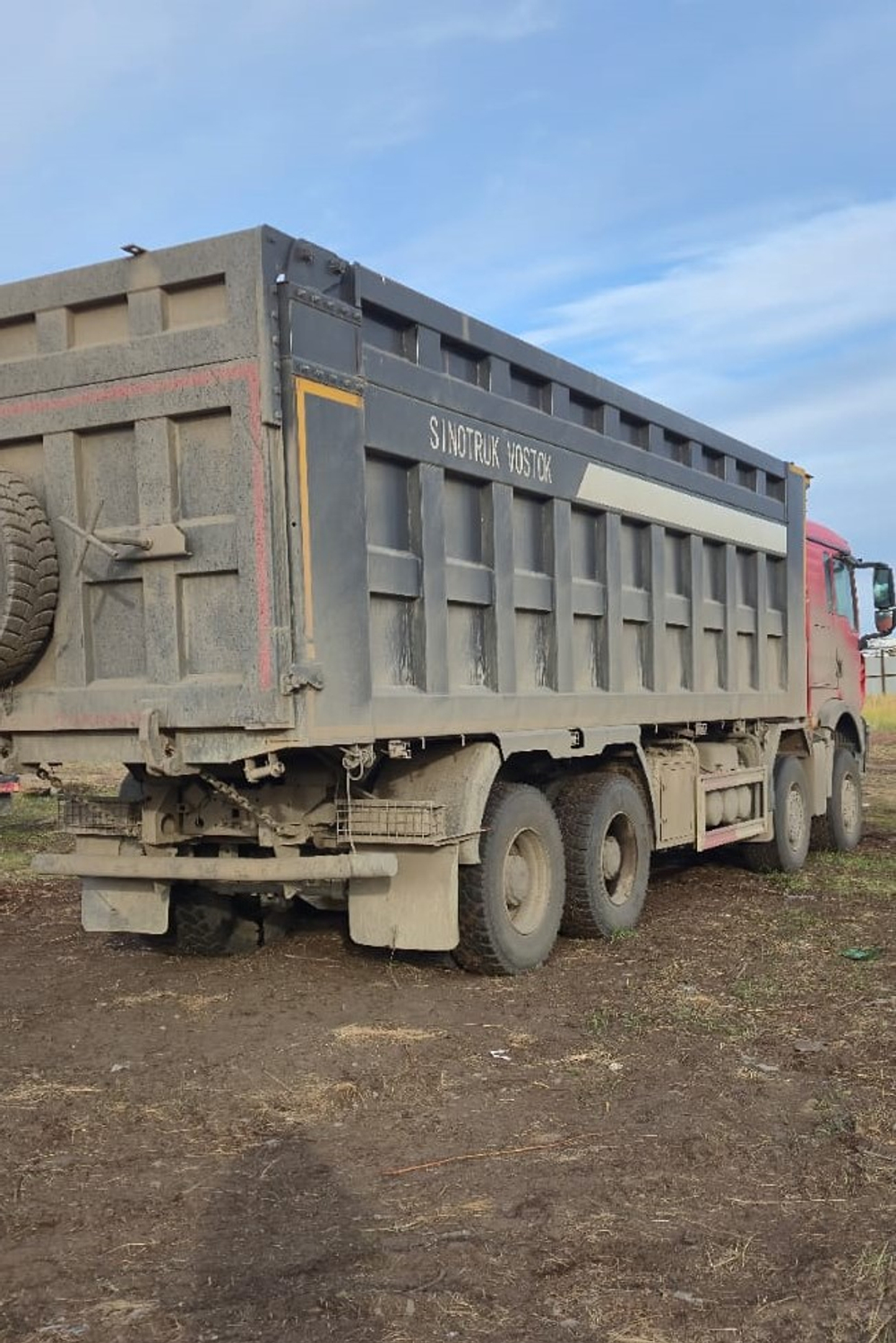 Howo T5G 8x4 Самосвал ZZ3317V386GE1 (Дизельный, 10,5 л, 440 л.с., МТ)
