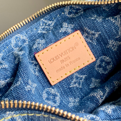 Louis Vuitton Pochette Valley