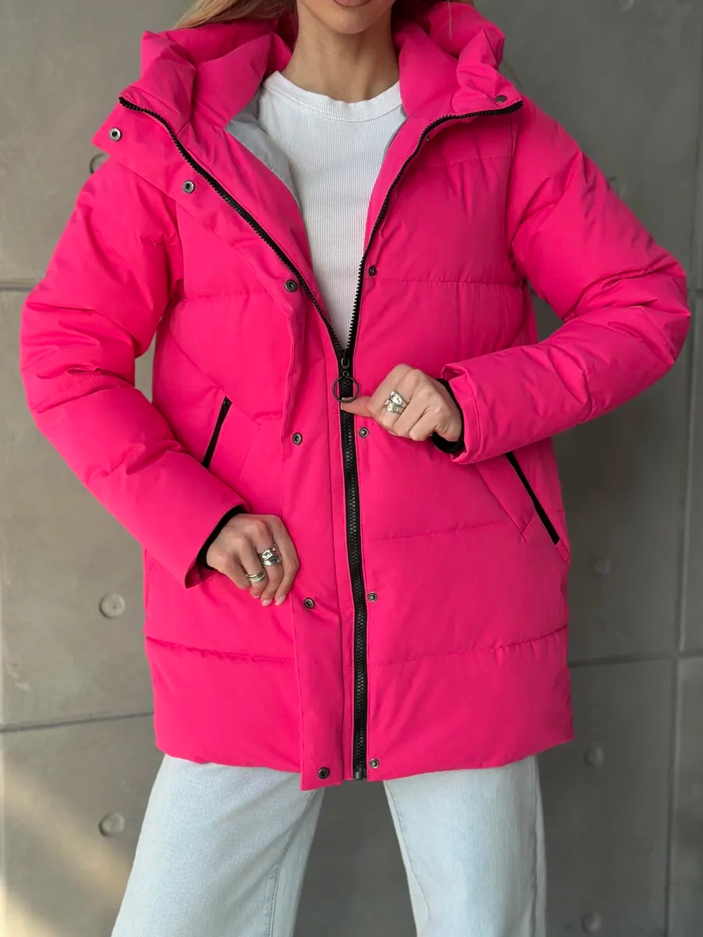 Куртка осенняя с капюшоном удлиненная