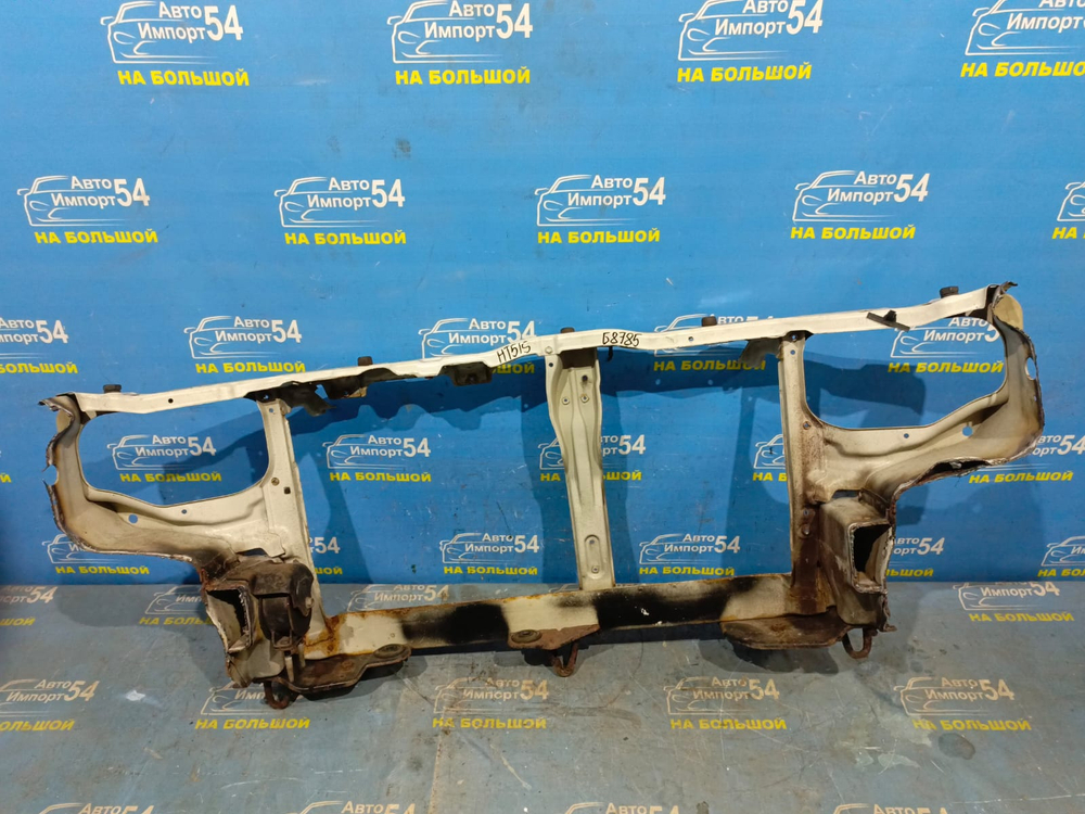 Рамка радиатора / телевизор SUZUKI SWIFT 2000-2004