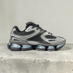 New Balance 2000 • Black Gray