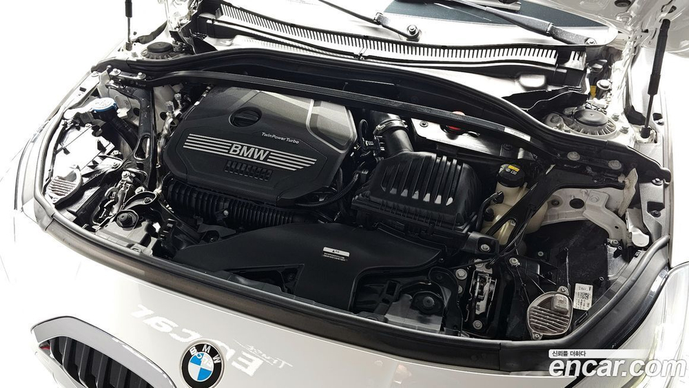 BMW 1 Series (F40) 120i Advantage (04.2022)