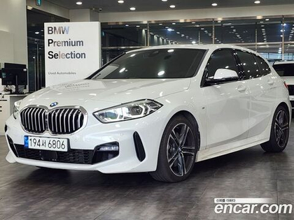 BMW 1 Series (F40) 120i M Sports (08.2021)