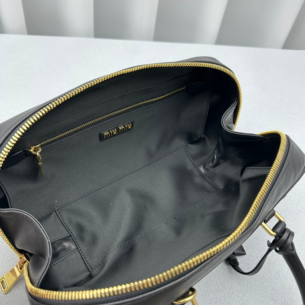Miu Miu Arcadie Bag M 27 cm