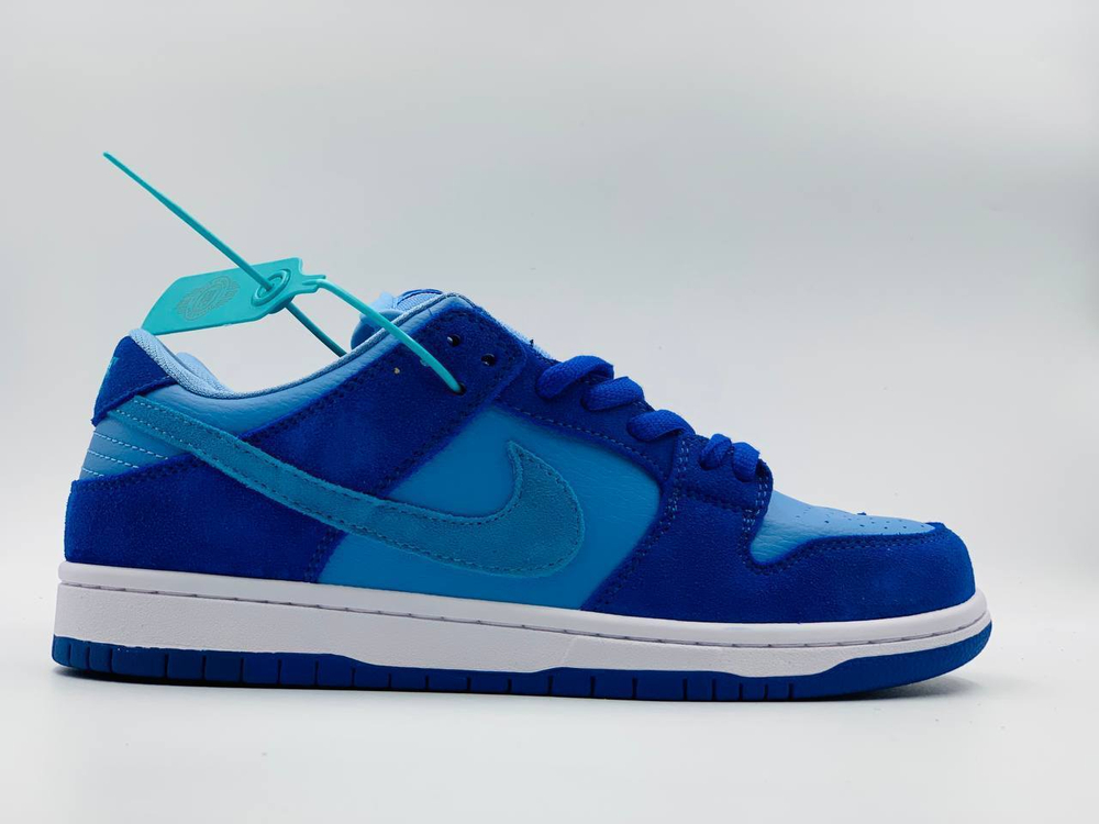 Кроссовки Nike SB Dunk Low