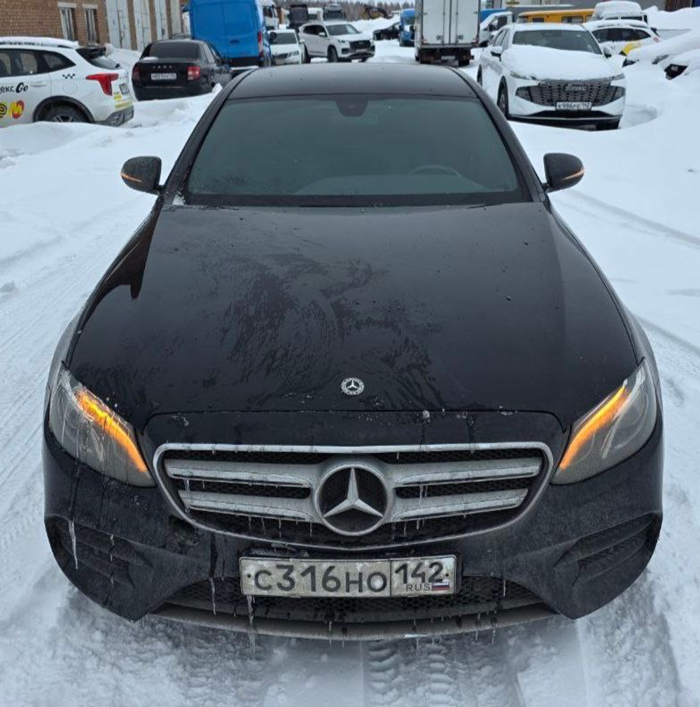 Mercedes-Benz E-CLASS 200 4MATIC Sport