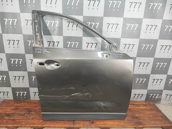 Дверь передняя правая Mazda CX-5 2 (KF) 17-нв Б/У Оригинал KB7W58010