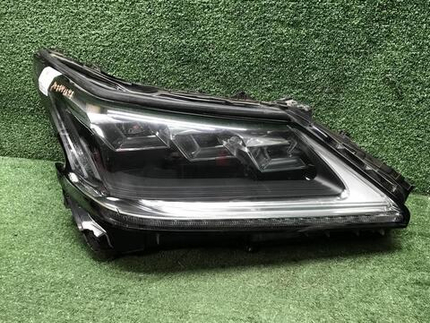 Битая Фара правая Lexus LX 3 (2015-2023) Full LED