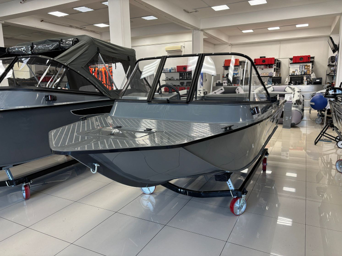 Моторная лодка Swimmer 450 R