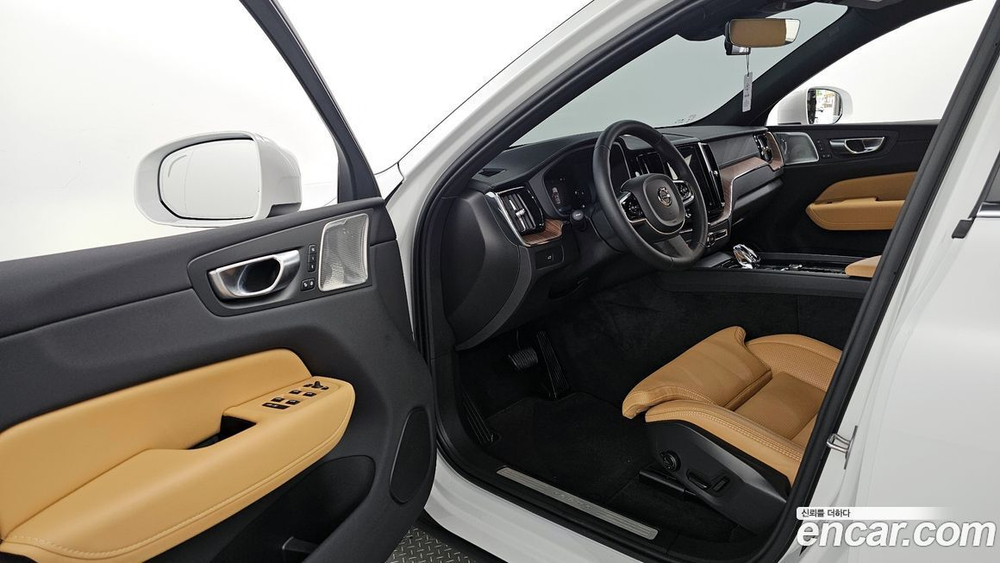 Volvo XC60 2 Generation B6 Ultimate Bright (11.2023)