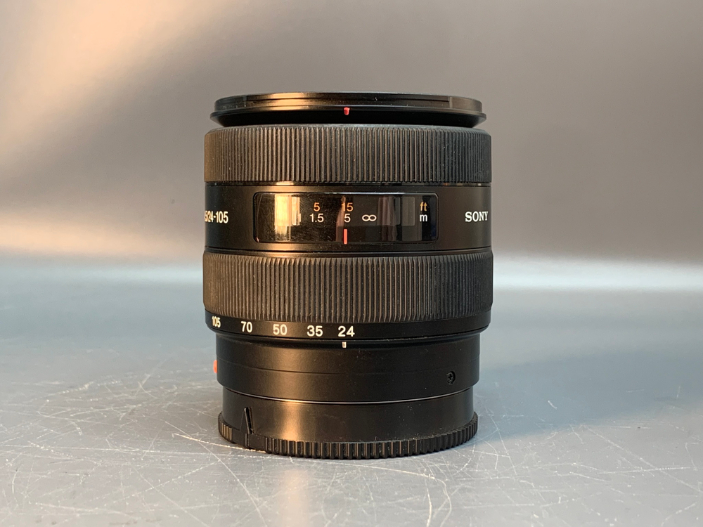 Sony 24-105mm f/3.5-4.5