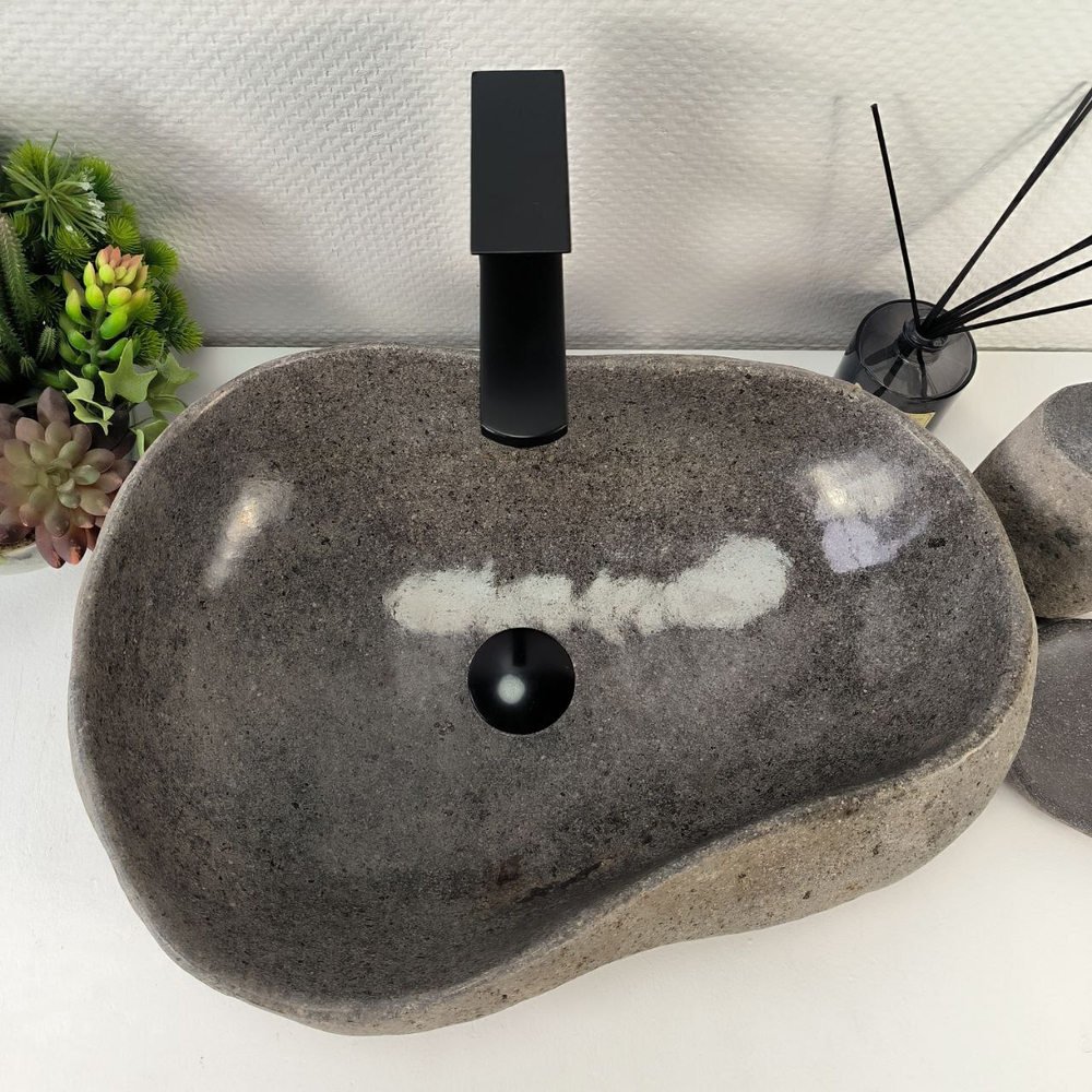 Раковина из речного камня RS-65149 51*37*14 0861
