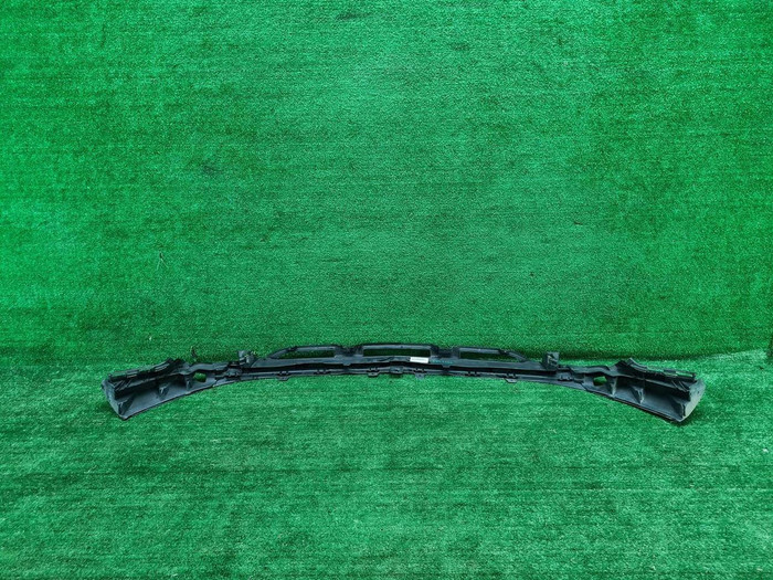 Кронштейн переднего бампера Mercedes E W213 16-21