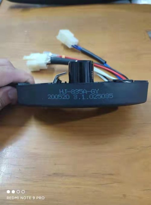 Регулятор напряжения (380 v,8 контактов) SDG 8000EH3A/AVR