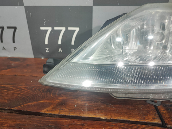 Фара левая Citroen C3 1 02-10 Б/У Оригинал 9680157580