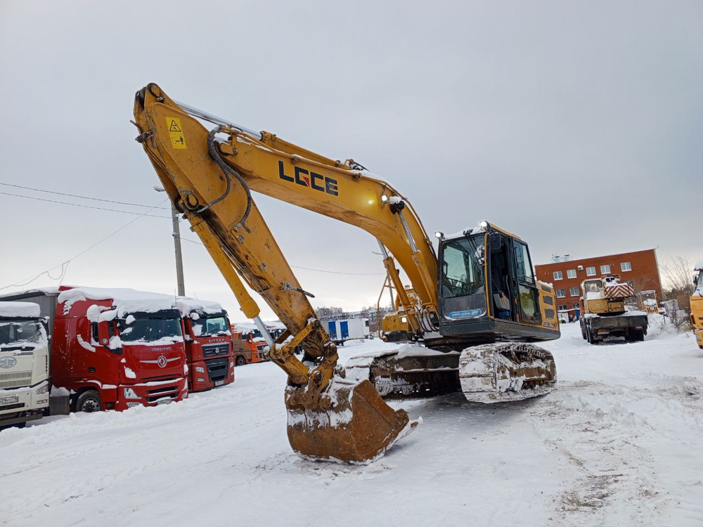 LGCE E6210 Экскаватор E6210HNLC (Дизельный, 6,1 л, 167 л.с., АТ)