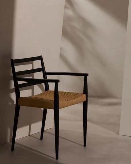 Analy Стул из массива дуба с черной отделкой и сиденьем из веревки