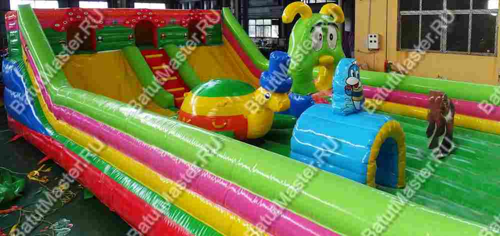 Коммерческий надувной батут "Лесные истории" 10*6*3,5 м