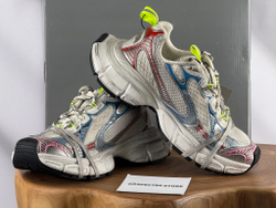Balenciaga 3XL Sneaker White Blue Red