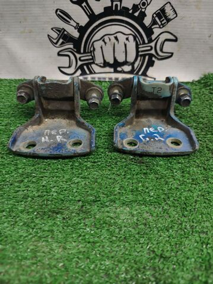 Петли двери передней правой Chevrolet Aveo, I 2004 с пробегом